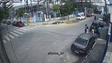 Morro da Conceição: Veja o momento exato em que teto do Santuário desaba