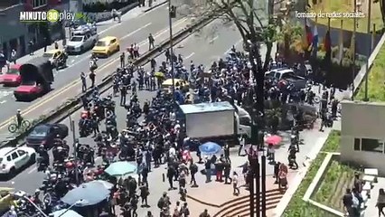 Despedida multitudinaria para Javier Acosta, el hincha de Millonarios que eligió la eutanasia