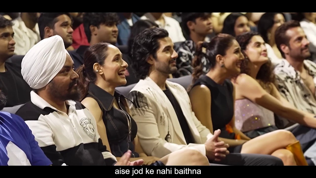 Akshay Kumar x Harsh Gujral ｜ Roast Standup Comedy