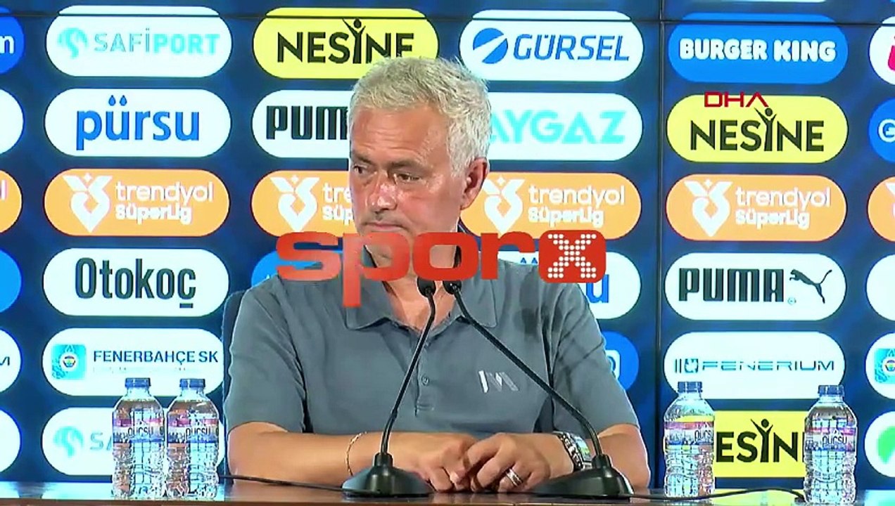 Jose Mourinho: "Bir tek Galatasaray kart görmüyor"