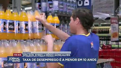 Desemprego recua e taxa chega a 6,8% no trimestre