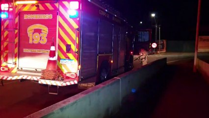 Ação rápida dos bombeiros salva jovem de 18 anos em tentativa de suicídio em viaduto