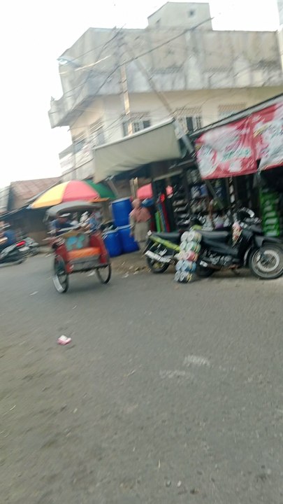 No need to compete, my friend. Remember, he was trained with his parents' capital. Meanwhile, we were trained mentally ourselves. We are pioneers, not heirs.