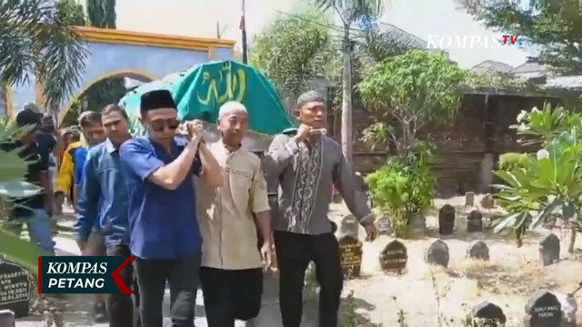 Ayah Dokter Aulia Undip Meninggal Dunia, Jenazah Dimakamkan Disamping Makam Putrinya