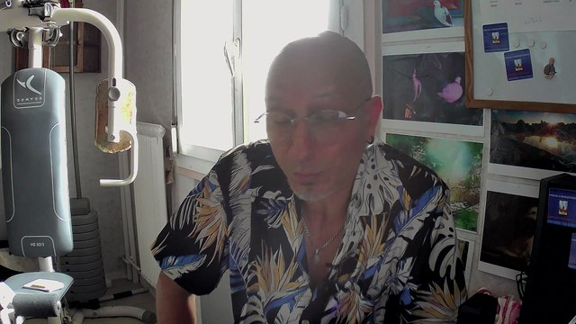 PAROLES DE KHAL ( Quand la Dette Devient Silence : Dévoiler les Masques de l’Ingratitude )