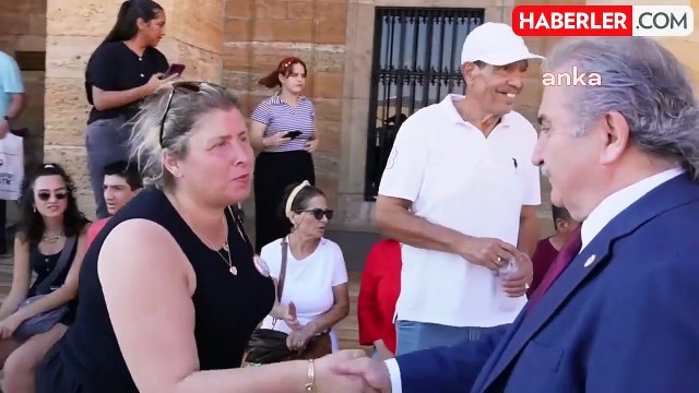 ATA Parti Genel Başkanı Namık Kemal Zeybek, Anıtkabir'i ziyaret etti