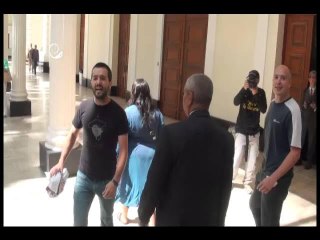 ¡Con Cariño! Derecha recibió al Diputado Albert Rivera +(ESPAÑOLES)