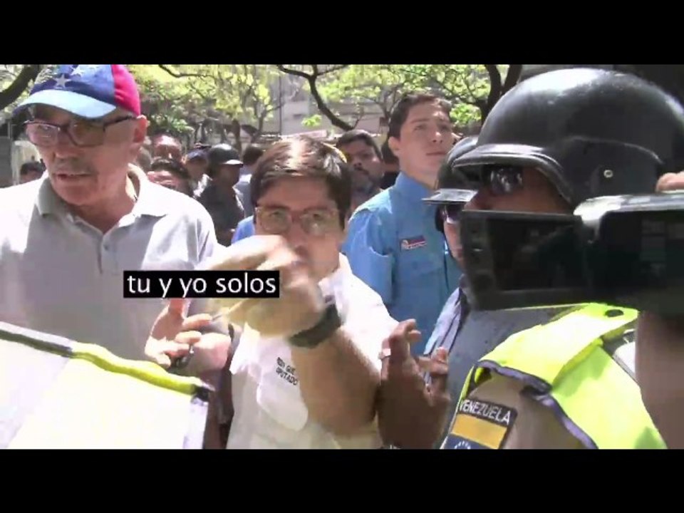"Tu y yo solos... ¿eres valiente?": Diputado Gu...