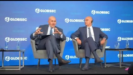 Crosetto: guerra ibrida di Russia e Cina cerca di avvelenare le democrazie