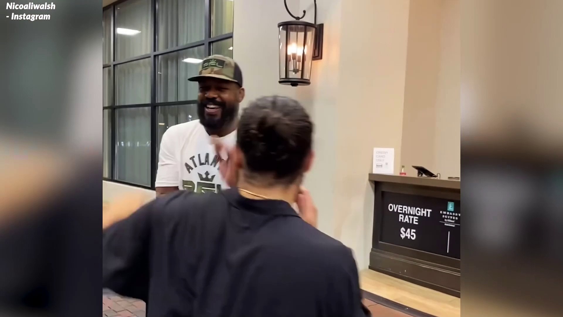 Jon Jones se enfentó en un hotel a Nico Ali Walsh, nieto de Muhammad