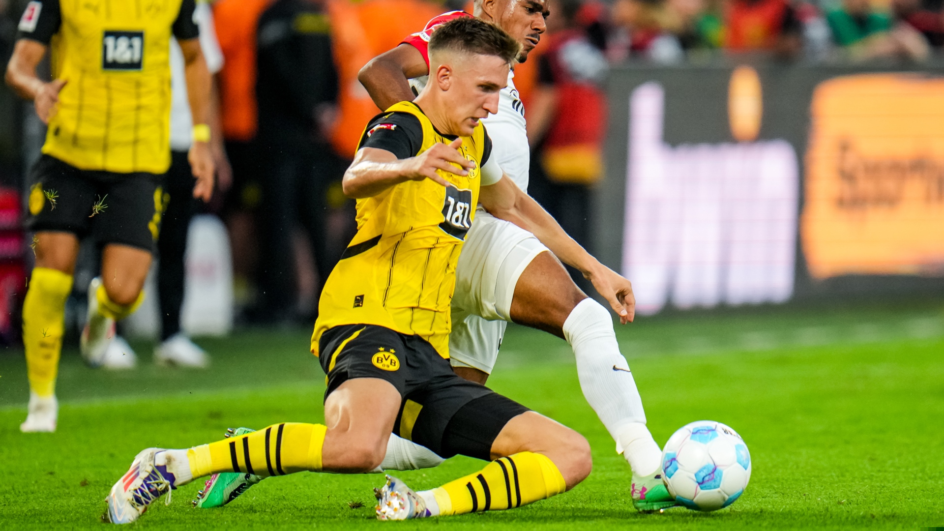 Werder Bremen v Borussia Dortmund.mp4