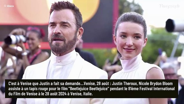 Jennifer Aniston : Son célèbre ex est fiancé, l'heureuse et jeune élue porte une bague impressionnante