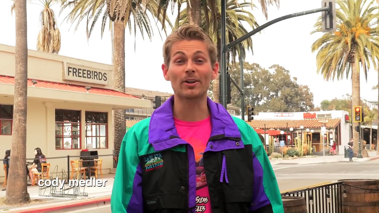 Getting Girls' Numbers BUT Using A 1980's Cell Phone