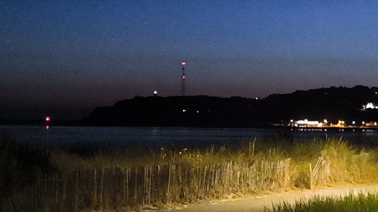 La nuit arrive sur Carteret