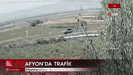 Afyonkarahisar'da takla atan minibüs şarampole devrildi