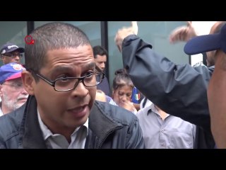 ¡FALTA GENTE! Frente Amplio FRACASA al llamar a PROTESTAS