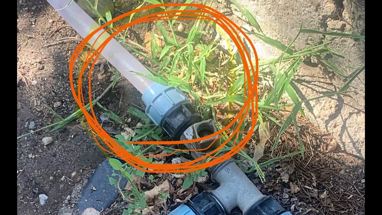 Messina, lavava le auto dei clienti rubando l'acqua dell'Amam