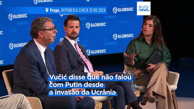 Vučić nega ligações estreitas com Putin e diz que o seu país está a caminho da UE