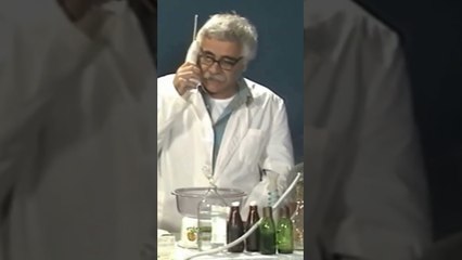 Evet Biliyorum Ev Sahibi Arıyor! | Olacak O Kadar (1990) #shorts