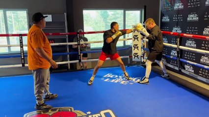 Canelo Álvarez prepara pelea ante Edgar Berlanga entrenado junto a Teófimo López