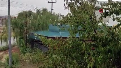 Sağanak yolu bu hale getirdi