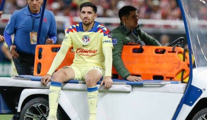 Diego Valdes sale lesionado del hombre en el encuentro de América contra Cruz Azul y abandona el estadio en ambulancia