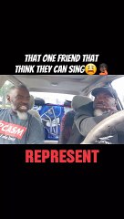 Ce pote insupportable qui chante sur la musique