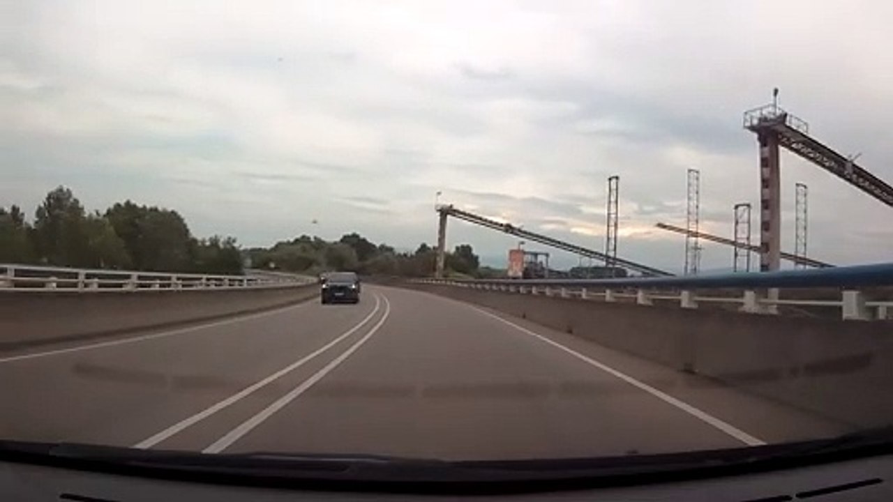 Je traverse la frontier