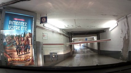 Sortie de parking la cathedrale, quand ta carte de crédit ne fonctionne pas