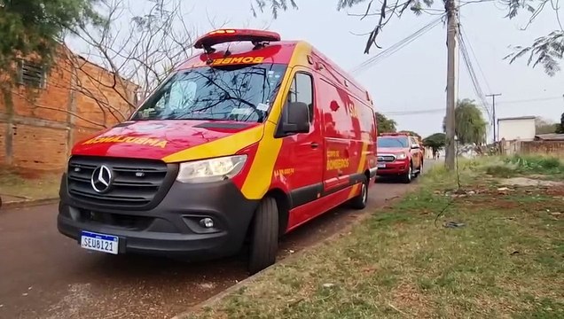 Adolescente cai, bate a cabeça e sofre crise convulsiva na Rua São Gabriel