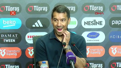 Van Bronckhorst: "Rakipler zaman geçiriyor, hakemler müdahale etmeli"