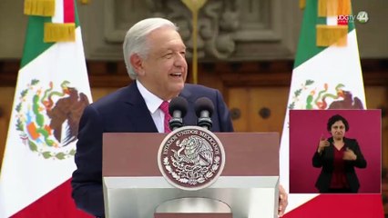 AMLO presume el sistema de salud más eficaz del mundo y haber cortado "de tajo" la corrupción