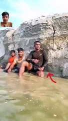 Duniya ki sab se pyari awaz  _azan _islamicprayer _quran _shorts _youtubeshorts(360P)