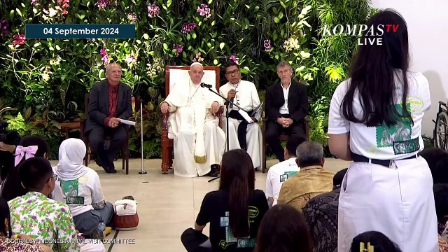 Paus Fransiskus Respons Tangis Guru dari Buton hingga Curhat dari Kaum Muda ScholasOccurrentes