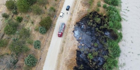 Antalya'da yıldırım yangına neden oldu, 10 dönüm alan zarar gördü