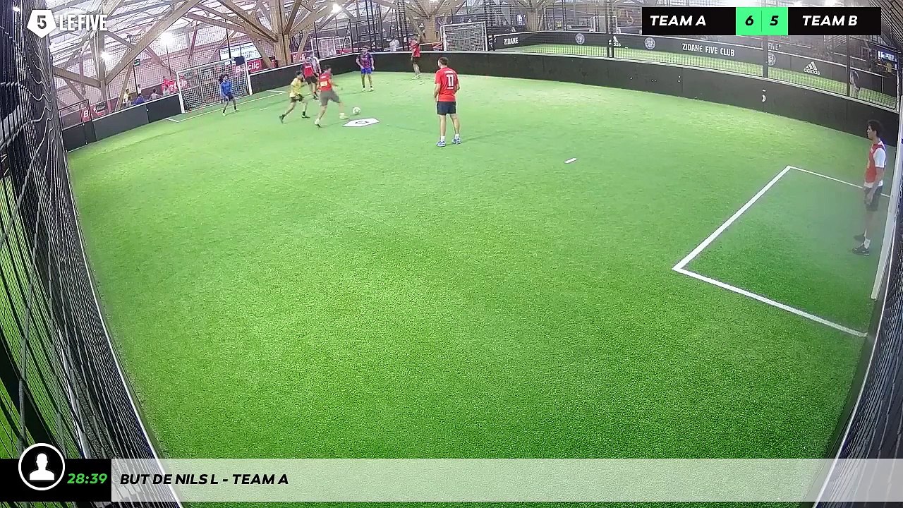 But de Nils L - Team A