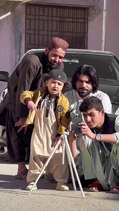 Dialogue_bowl_#babache_#funny_#viral_#comedy_#youtubeshorts_#abubakr_#youtube_#bache_#viral(720p)