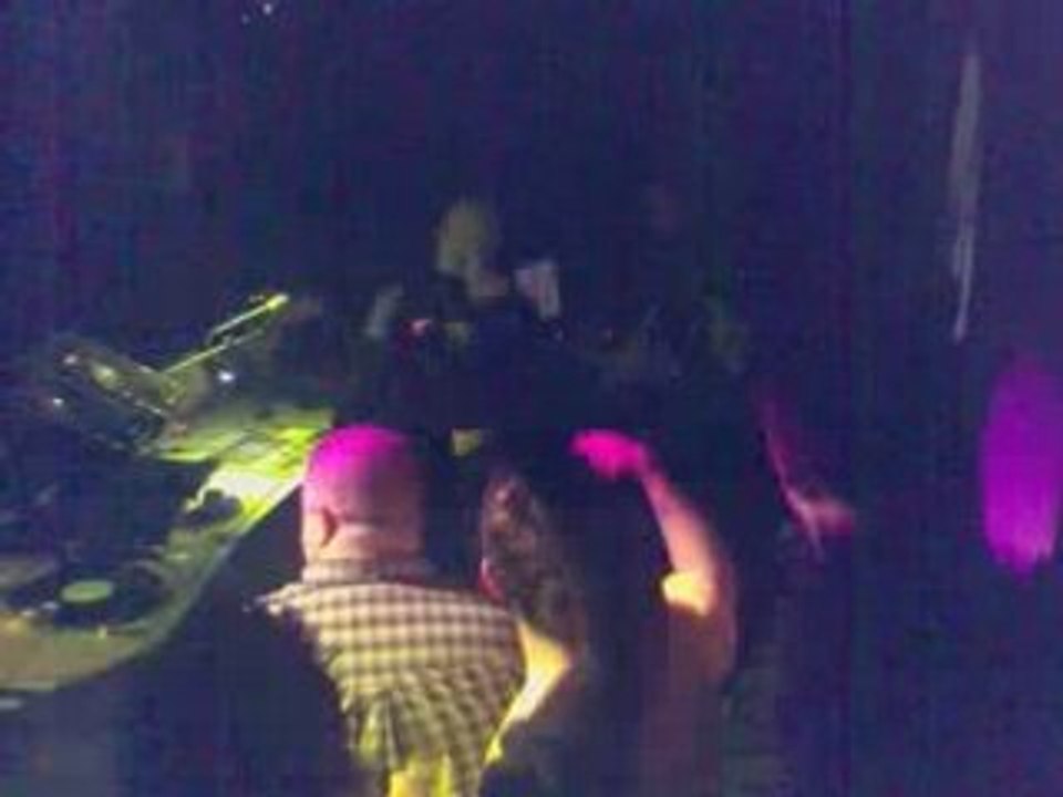 Pastis & Buenri aux platines!!!