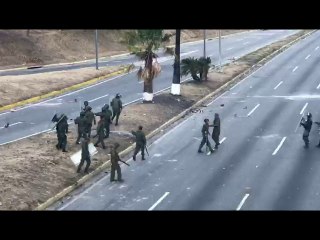 Distribuidor Altamira este 1 de mayo con conatos de Guarimbas