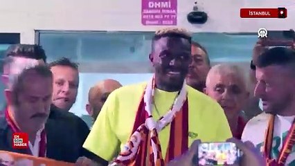 Galatasaray'ın yeni forveti Osimhen İstanbul'da