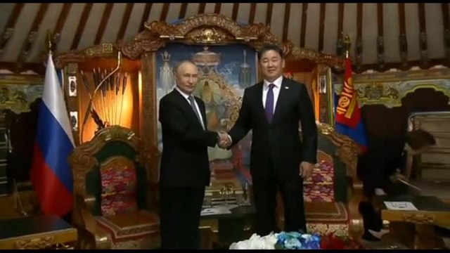 Putin in Mongolia, dove teoricamente potrebbe essere arrestato