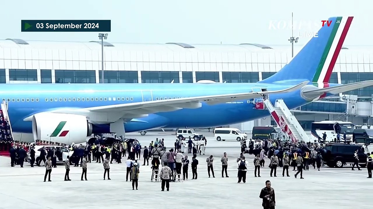 Paus Fransiskus Pakai Mobil Innova Zenix Selama Kunjungan di Indonesia