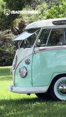  The color of this van is just wow