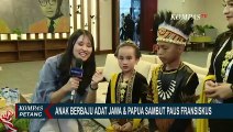 Haru! Ini Kesan Pesan 2 Anak Berbaju Adat yang Serahkan Buket Bunga untuk Paus Fransiskus