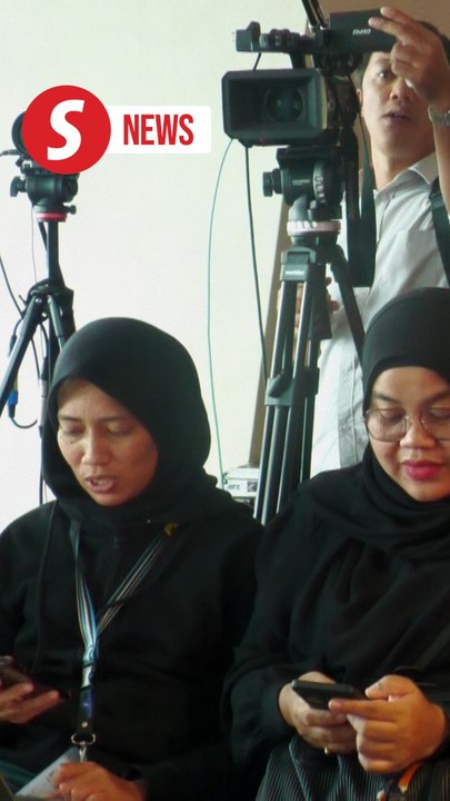 Media practitioners using postpaid, prepaid plans to receive rebate