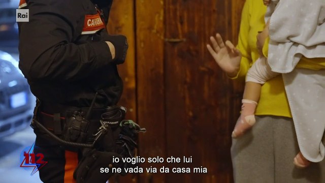 Donna vittima di aggressione domestica chiede aiuto ai Carabinieri - 112 - Le notti del Radiomobile