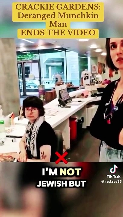 harassing workers wearing keffiyehs