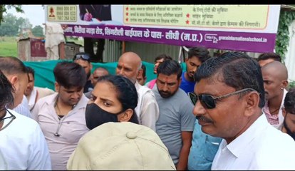 कॉलेजी छात्रा के साथ सरेराह मारपीट, मामला दर्ज