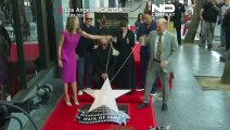 NO COMMENT: Tim Burton ya tiene su estrella en el Paseo de la Fama de Los Ángeles