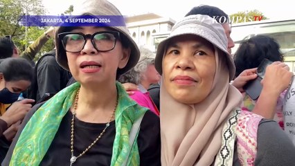 HaruWarga Lintas AgamaIkut Saksikan Kedatangan Paus Fransiskus di Katedral